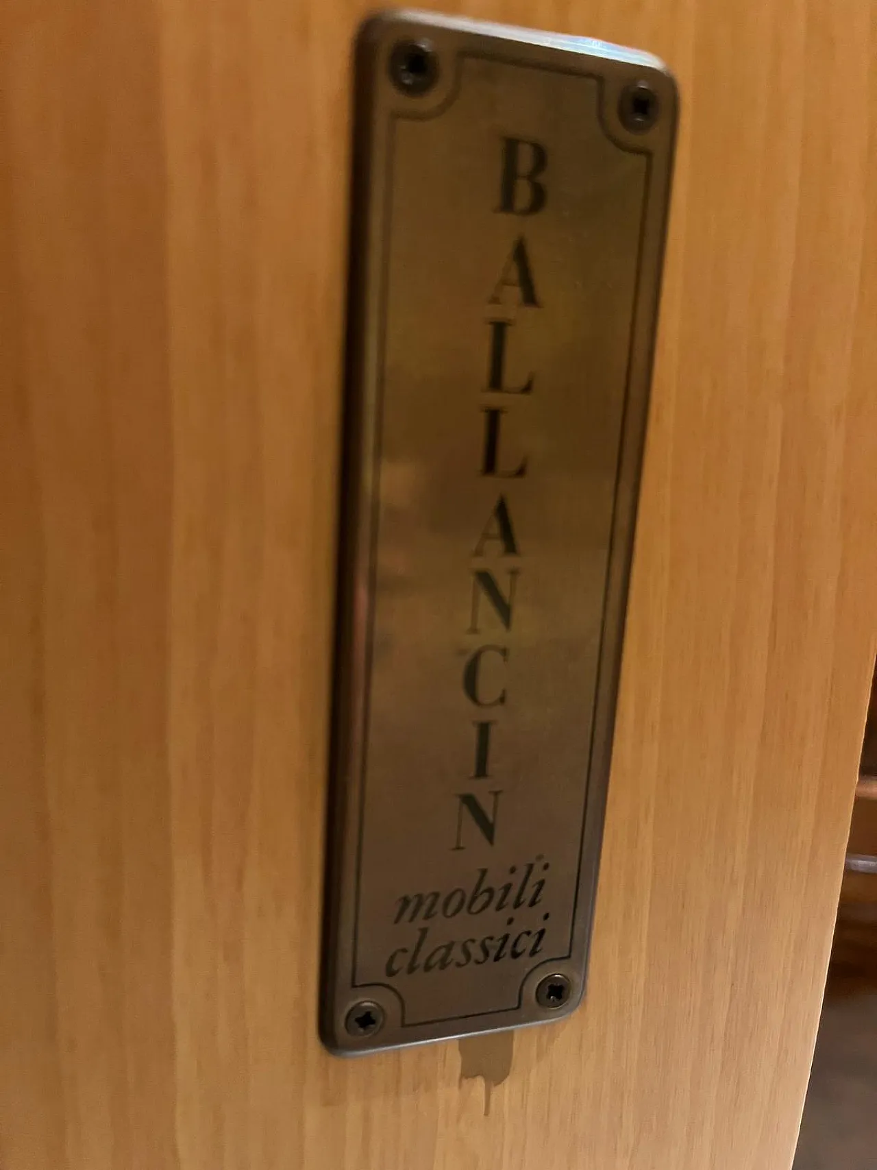 Ballancin lacquered wardrobe, 80s 4