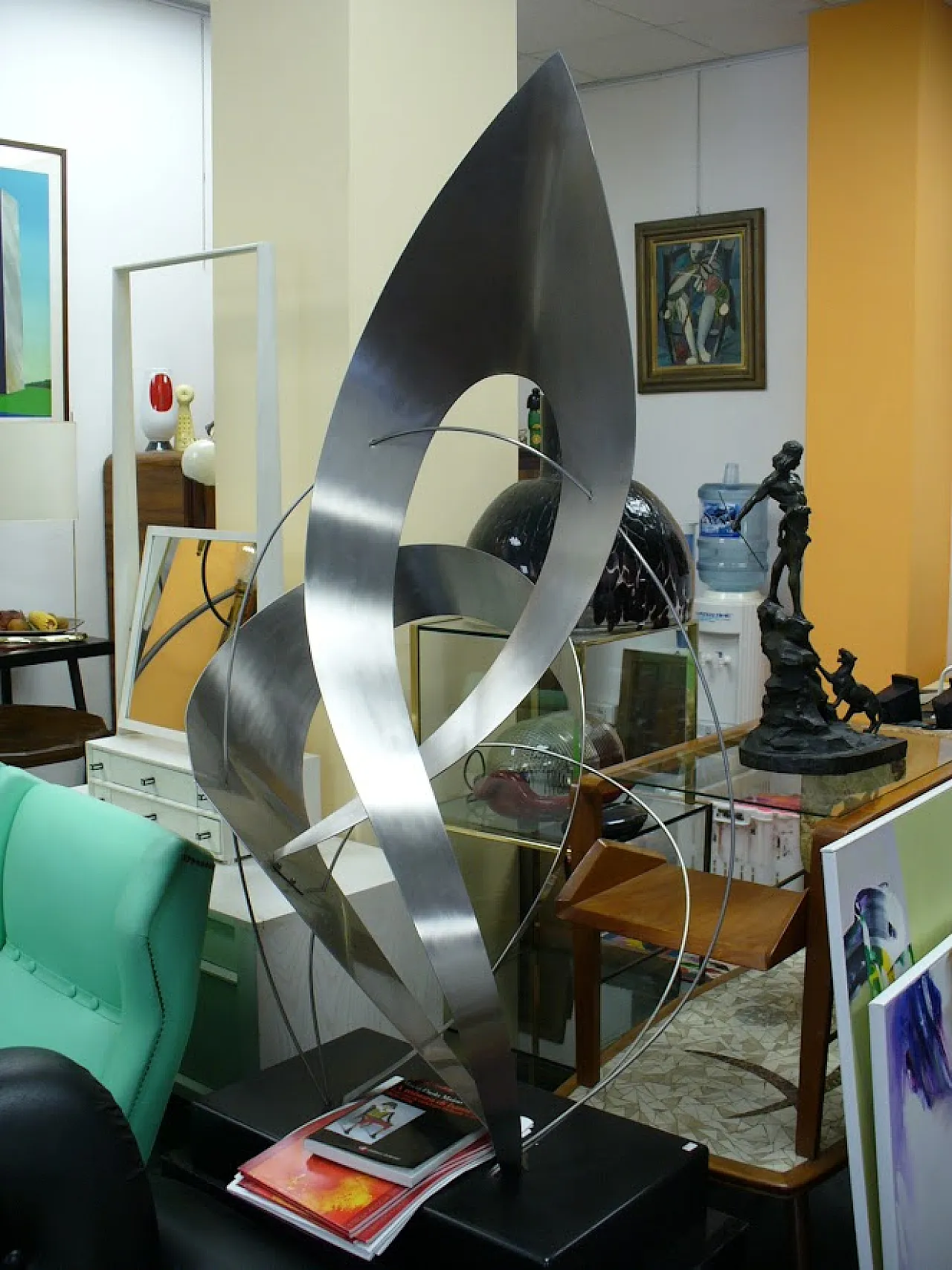 Elastic steel ranger sculpture: A: S: , 1968 2