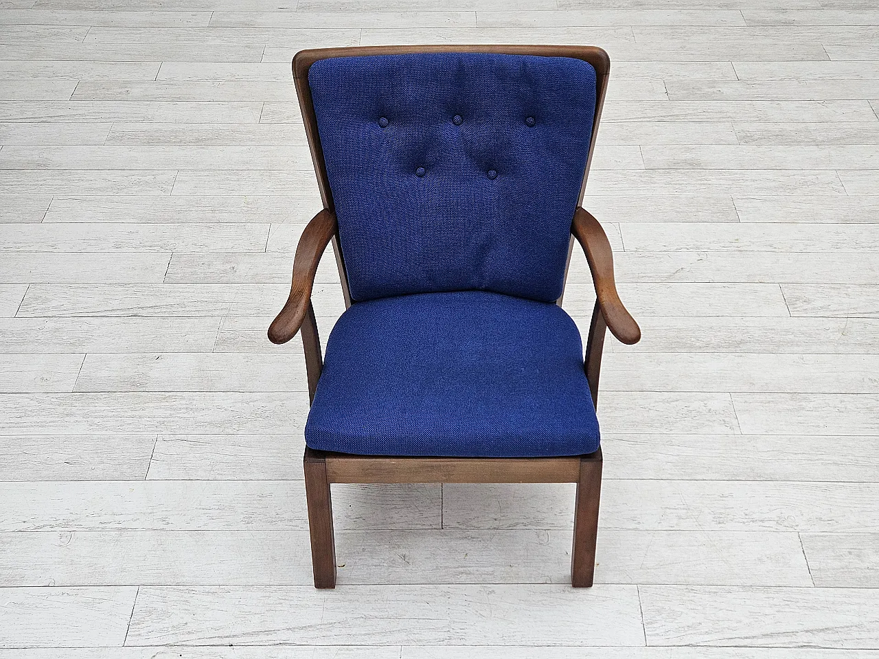 Danish armchair by Fritz Hansen wool fabric and beech wood, 60s 7