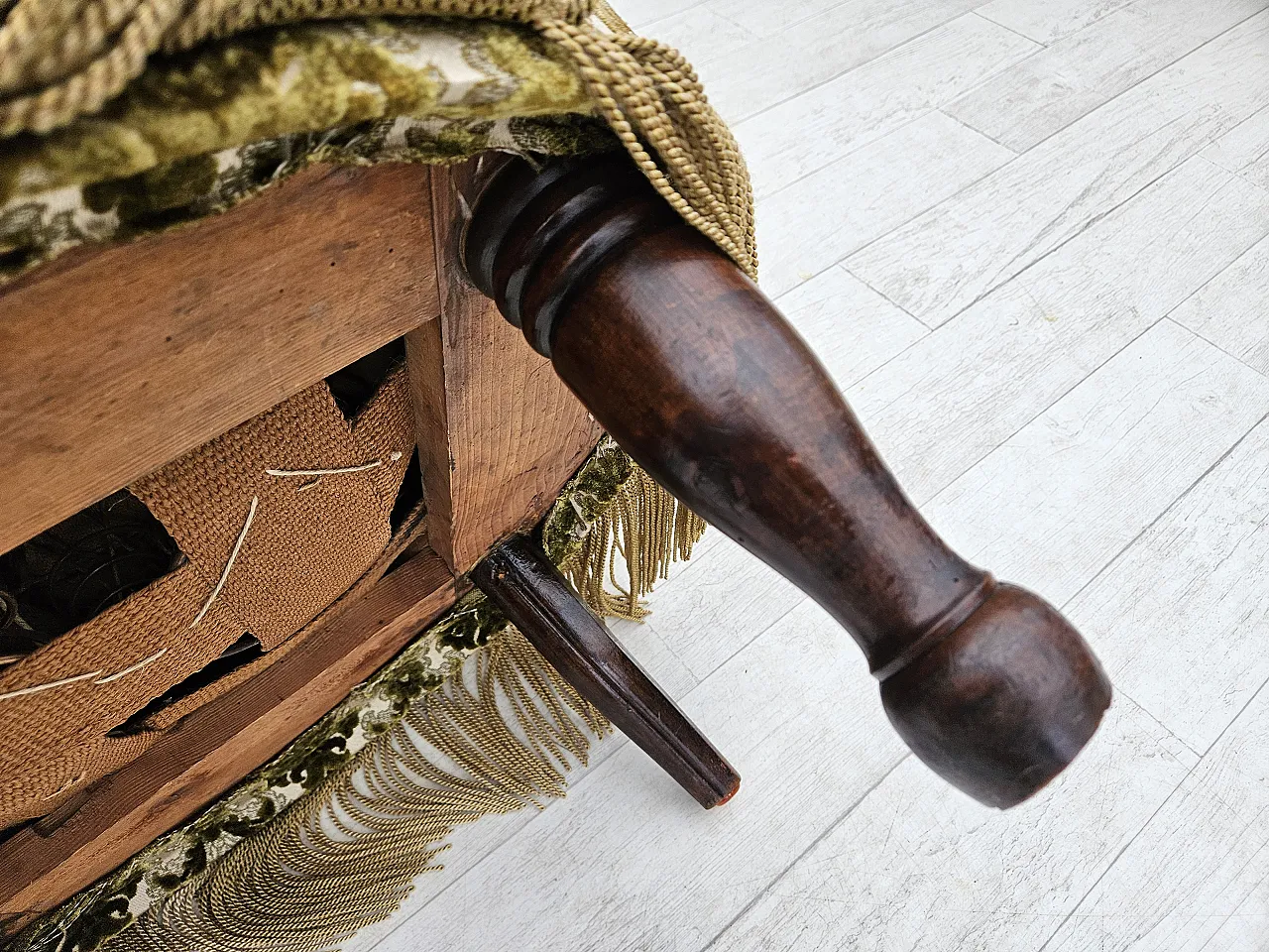 Danish chair in velour ash wood legs, 50s 18