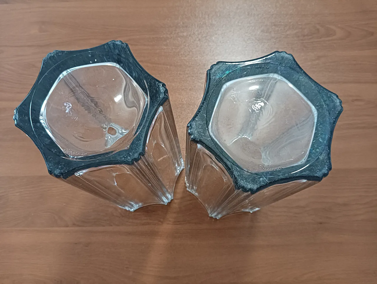 Pair of transparent crystal vases, 70s 2