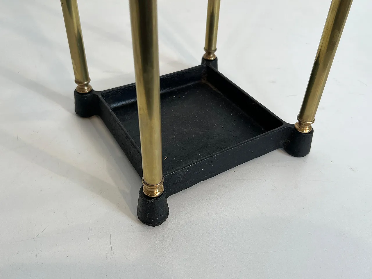 Square brass umbrella stand, early 20th century 9