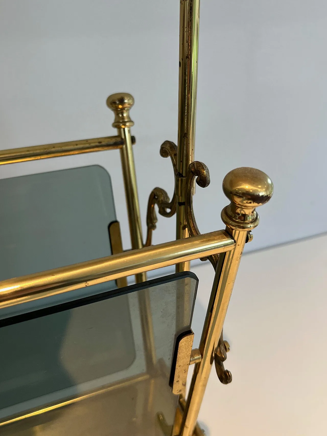 Brass magazine rack with bluish glass and marble top, 1940s 15