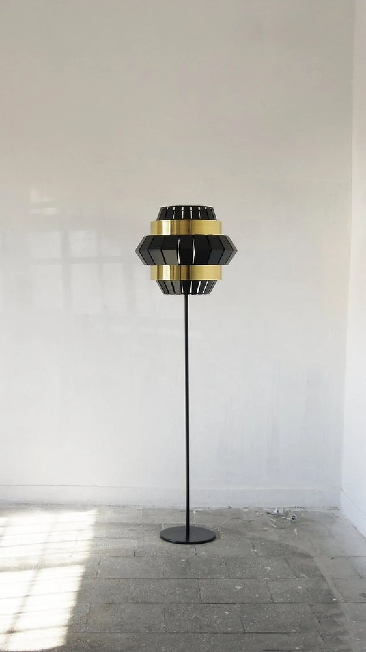 Comb floor lamp by Utu Soulful Lighting, 1990s 1