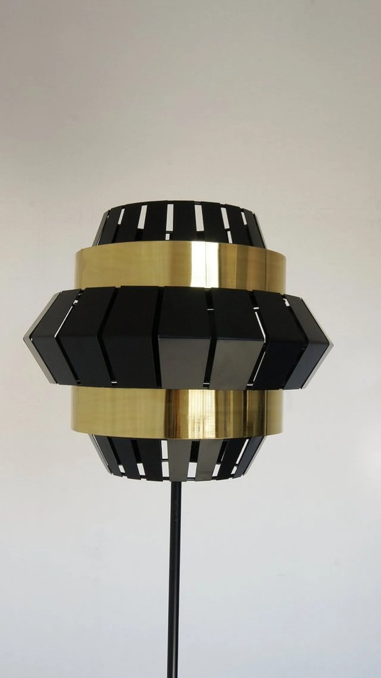 Comb floor lamp by Utu Soulful Lighting, 1990s 4