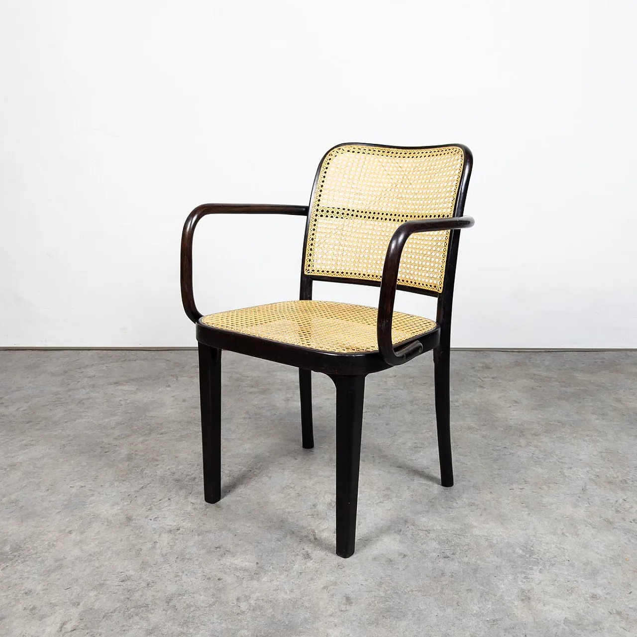 Poltrona A 811/F di Josef Hoffmann per Thonet, anni '30 1