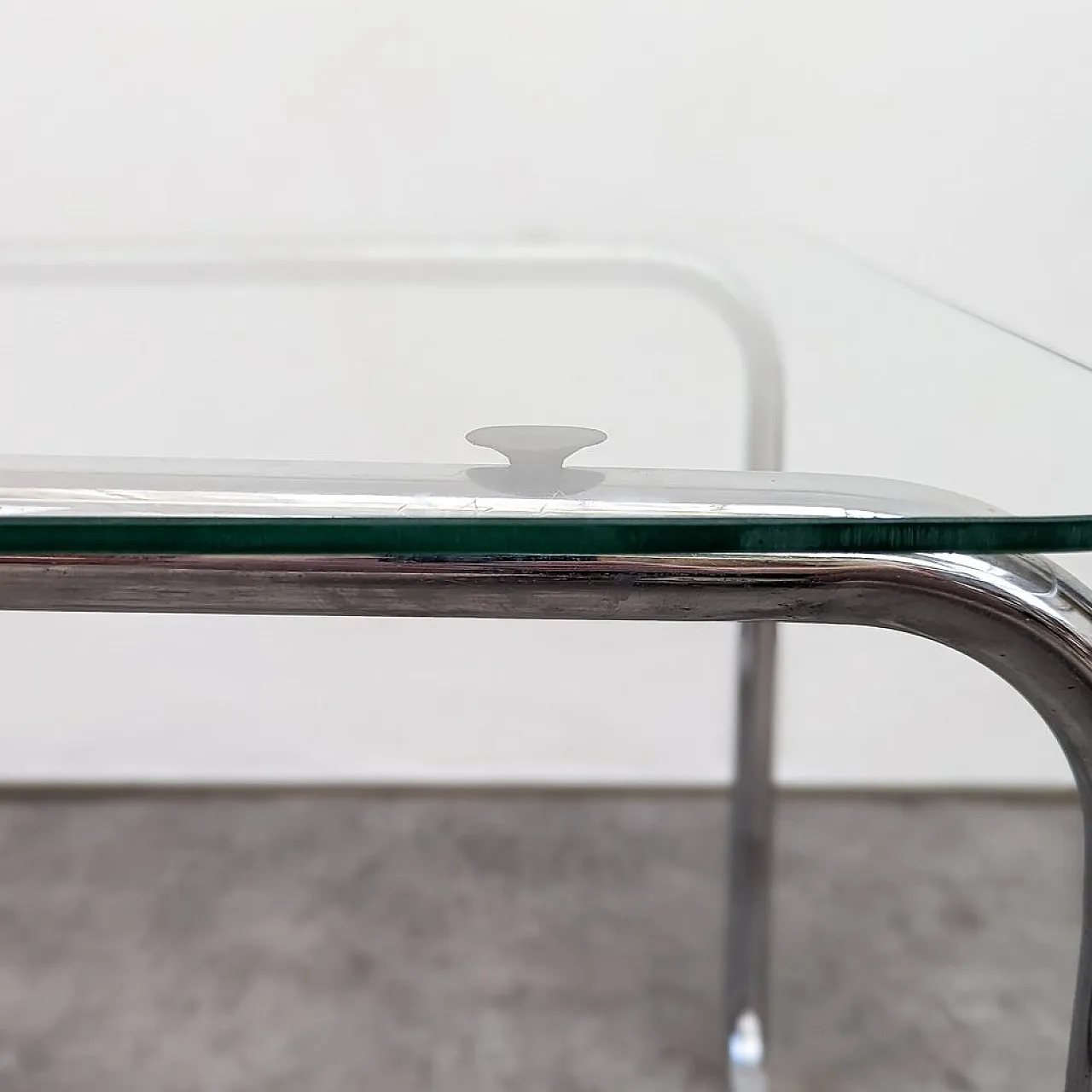 Mid-Century tubular steel coffee table by Kovona, 1950s 8