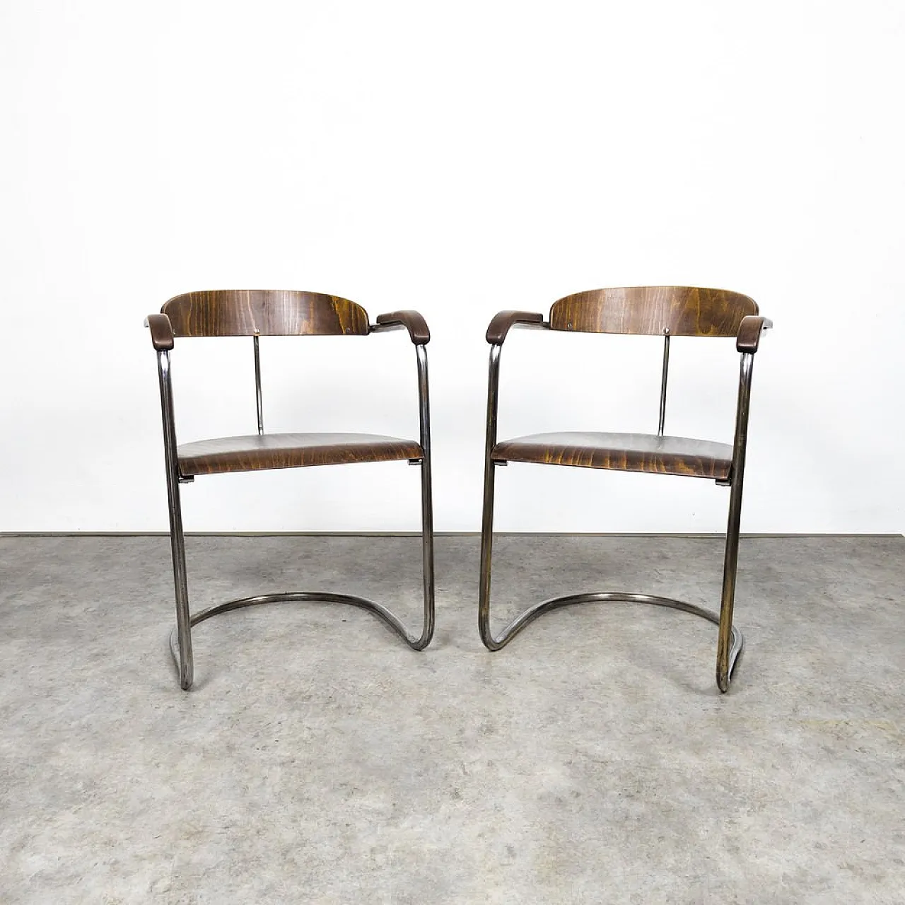 Pair of armchairs by H. & W. Luckhardt for Hynek Gottwald, 1930s 2