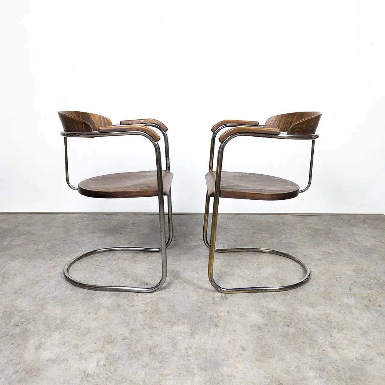 Pair of armchairs by H. & W. Luckhardt for Hynek Gottwald, 1930s 3