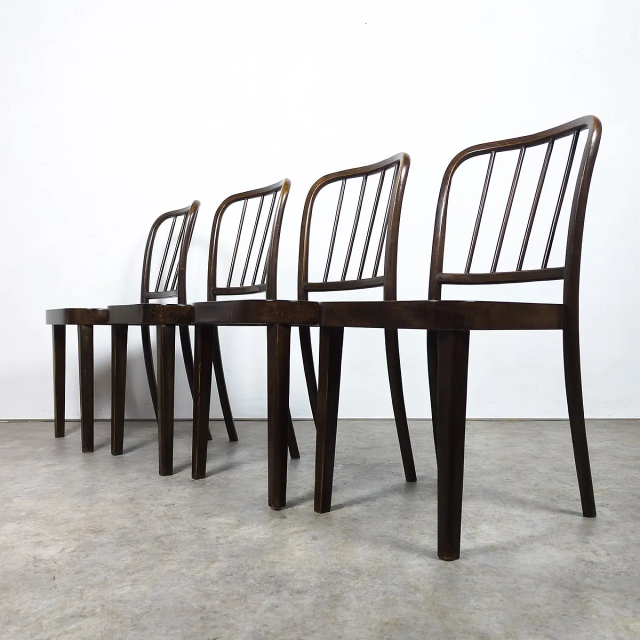 4 A 811/4 Chairs by Josef Hoffmann, 1930s 2