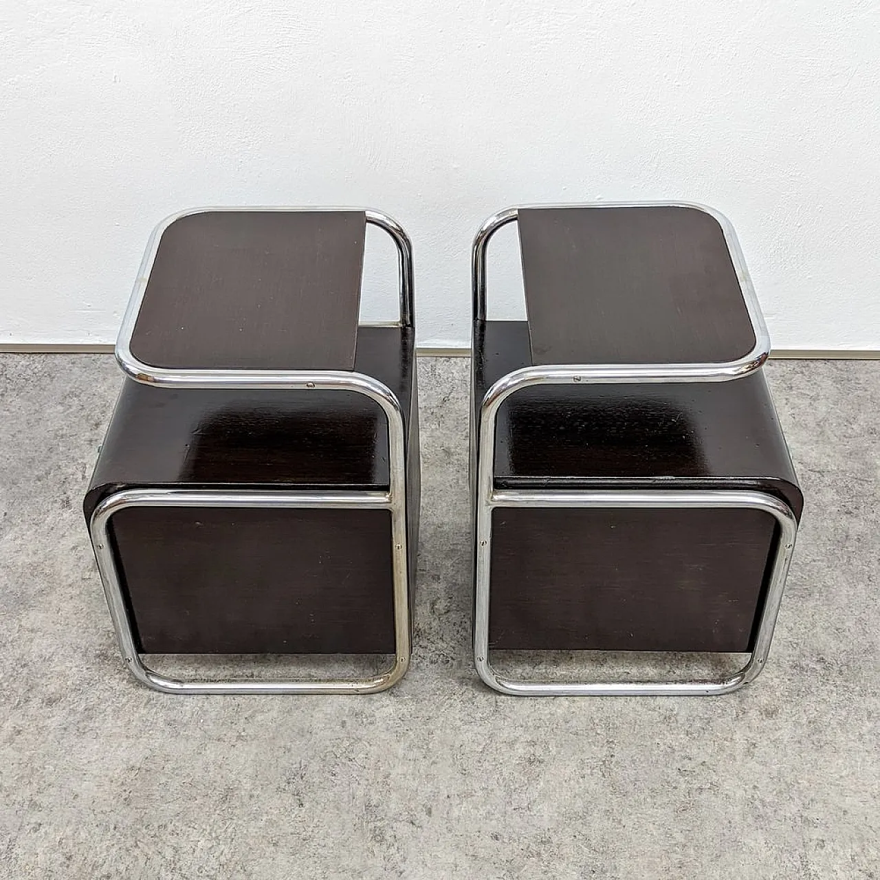 Pair of Bauhaus nightstands by Mücke Melder, 1930s 2