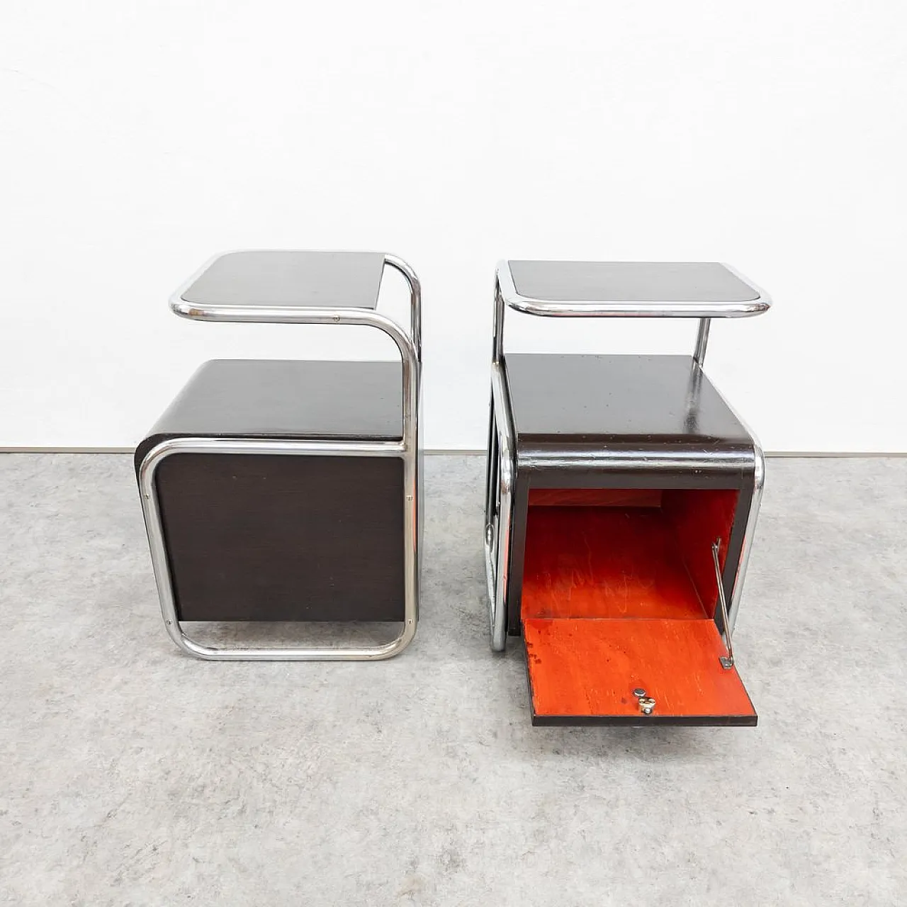 Pair of Bauhaus nightstands by Mücke Melder, 1930s 10