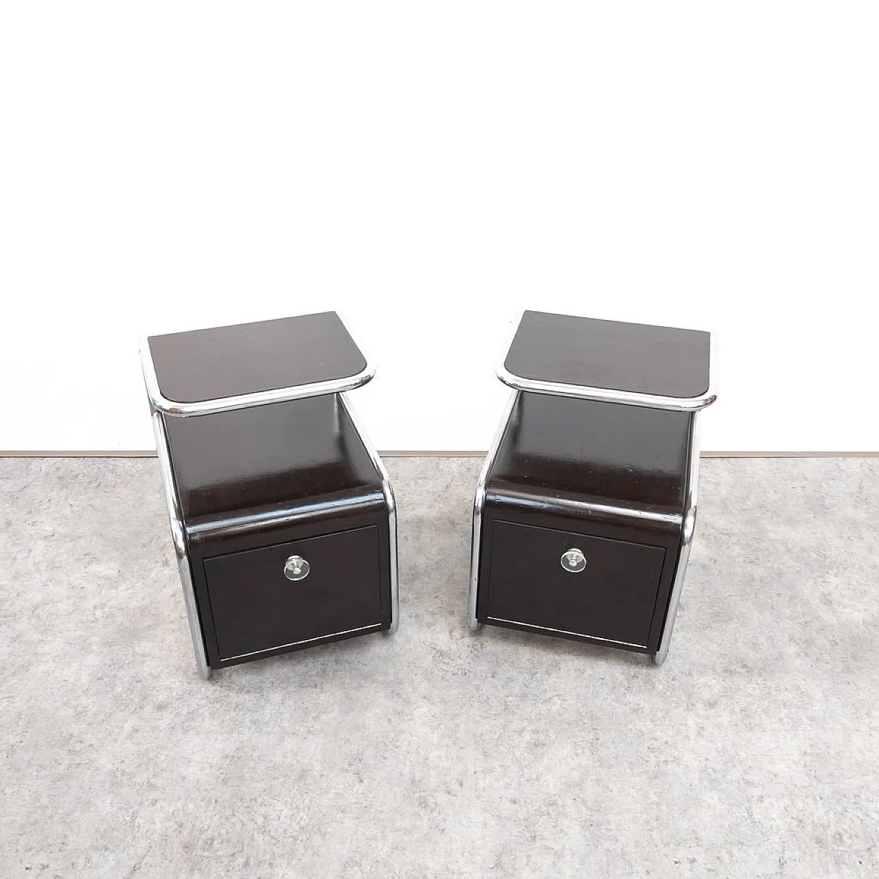 Pair of Bauhaus nightstands by Mücke Melder, 1930s 14