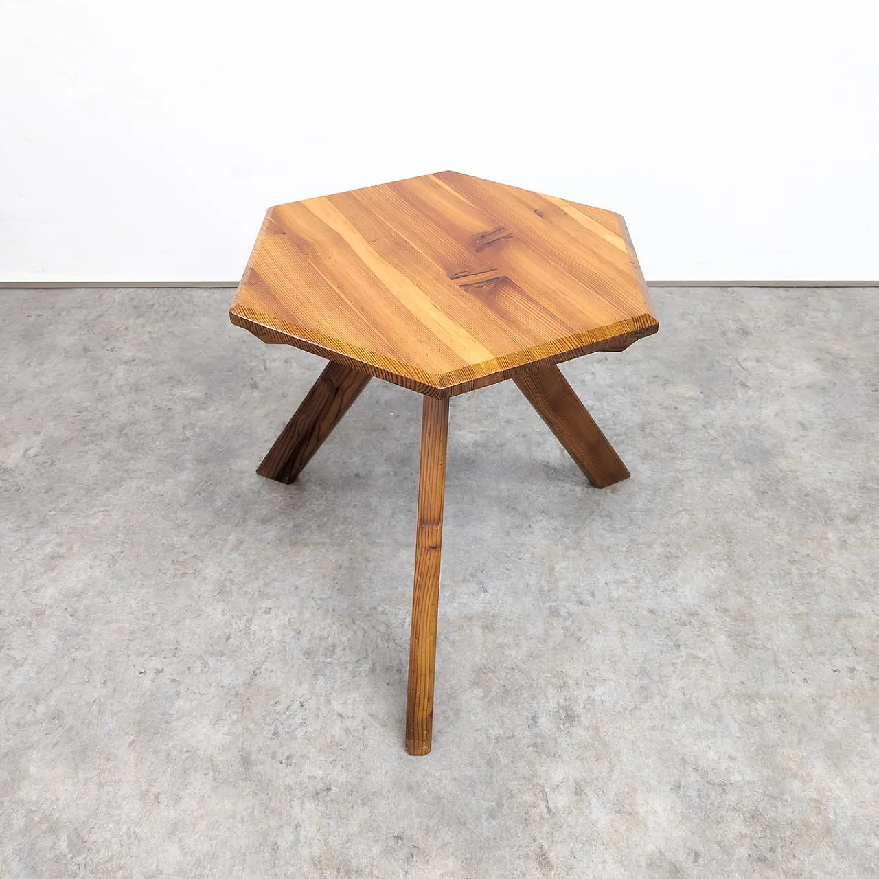 Brutalist pine coffee table, 1970s 3