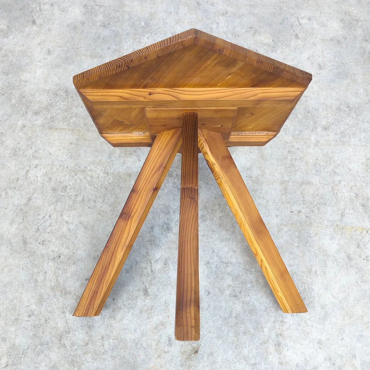 Brutalist pine coffee table, 1970s 5