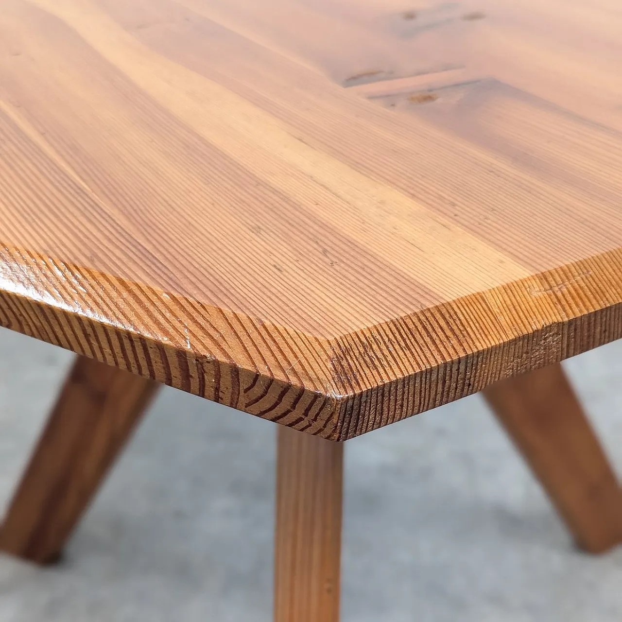 Brutalist pine coffee table, 1970s 8