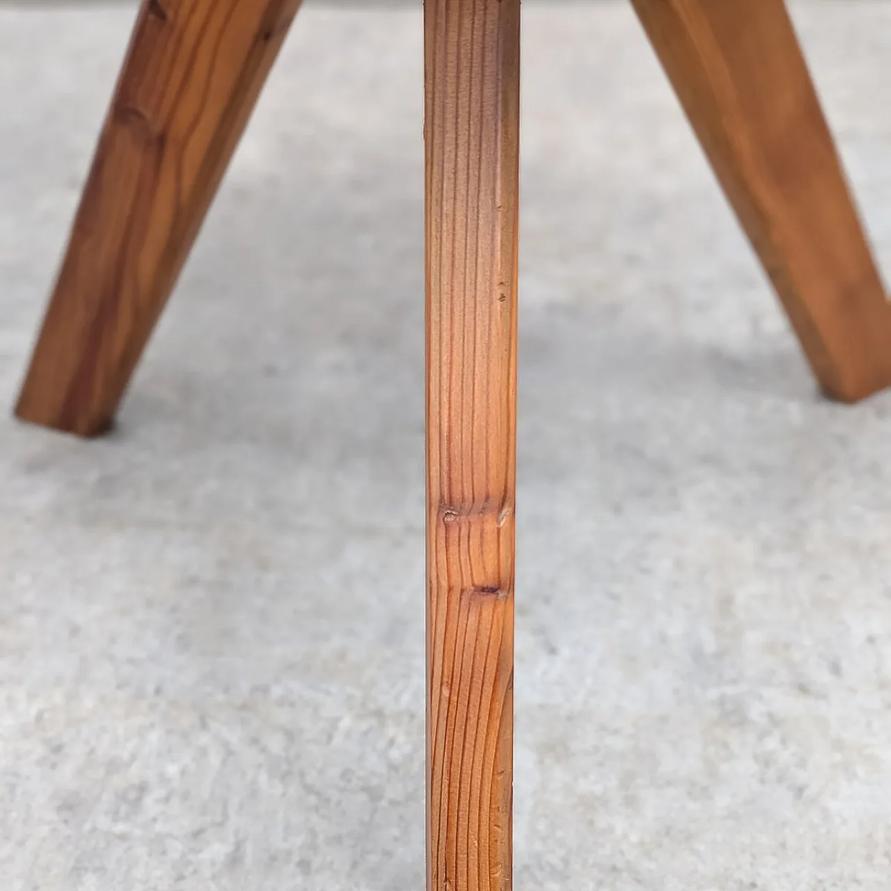 Brutalist pine coffee table, 1970s 9