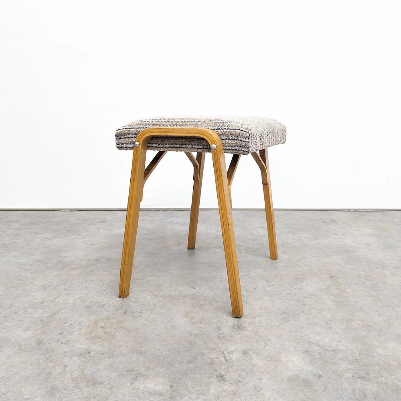 Wooden stool by Ludvík Volák for Dřevopodnik Holešov, 1960s 2