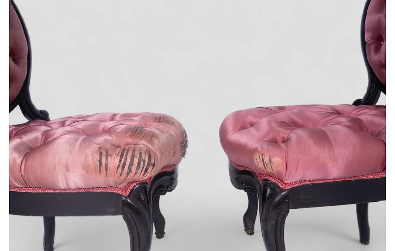 Pair of baroque armchairs in wood and capitonné silk, 1950s 6