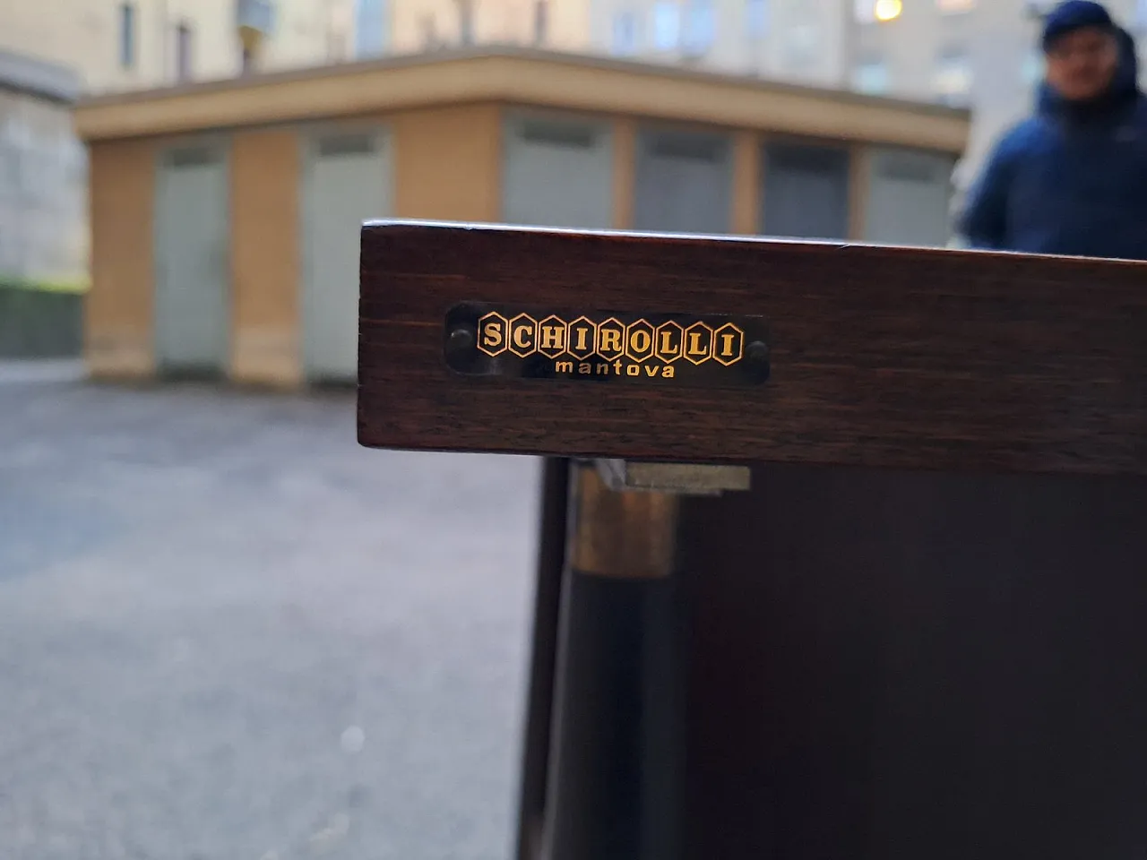 Desk in wood and brass Schirolli Mantova, 1950s 8