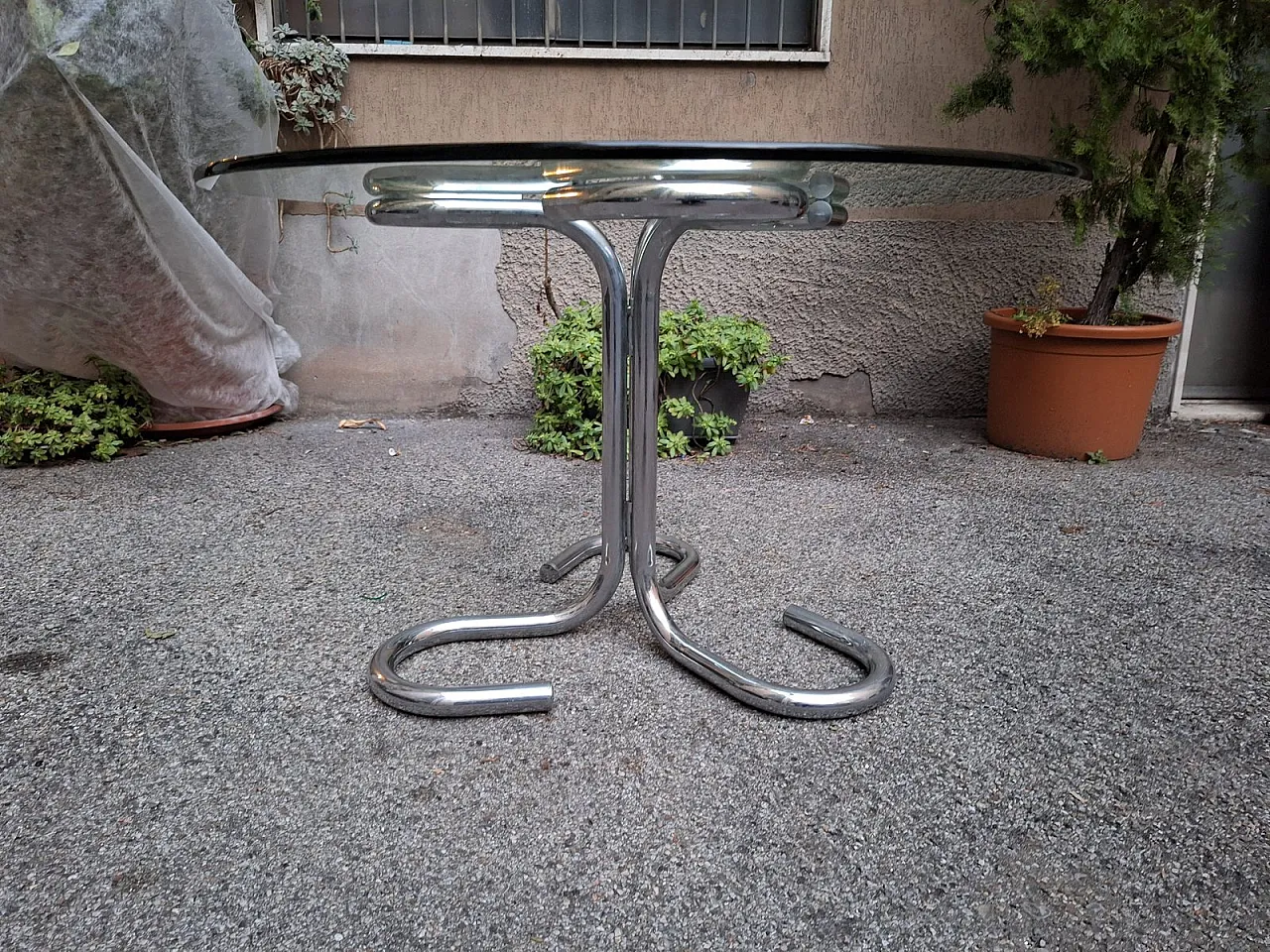 Round Dining Table Cobra Model with Chrome Tubing & Round Glass Top by Giotto Stoppino, 1970s 3