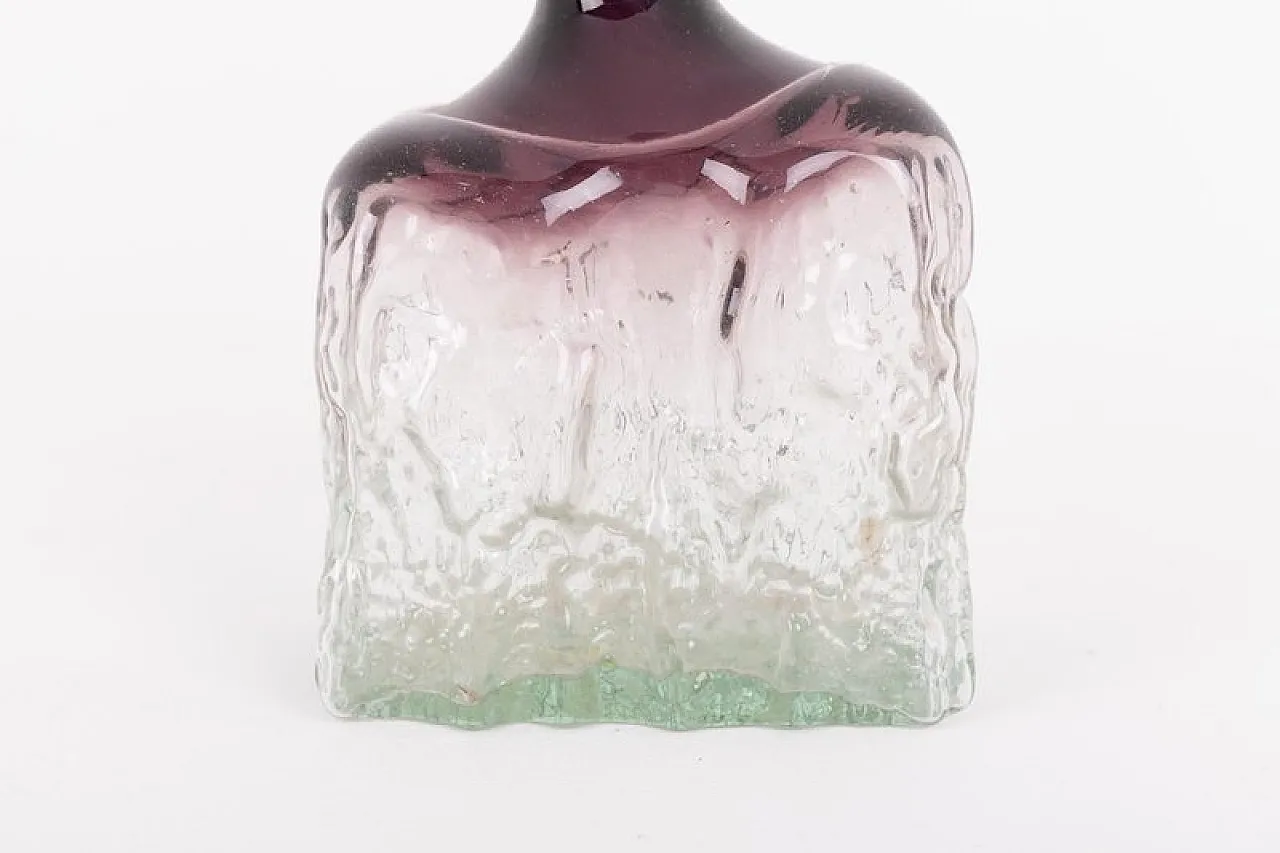 Two-tone glass art vase, 1980s 6