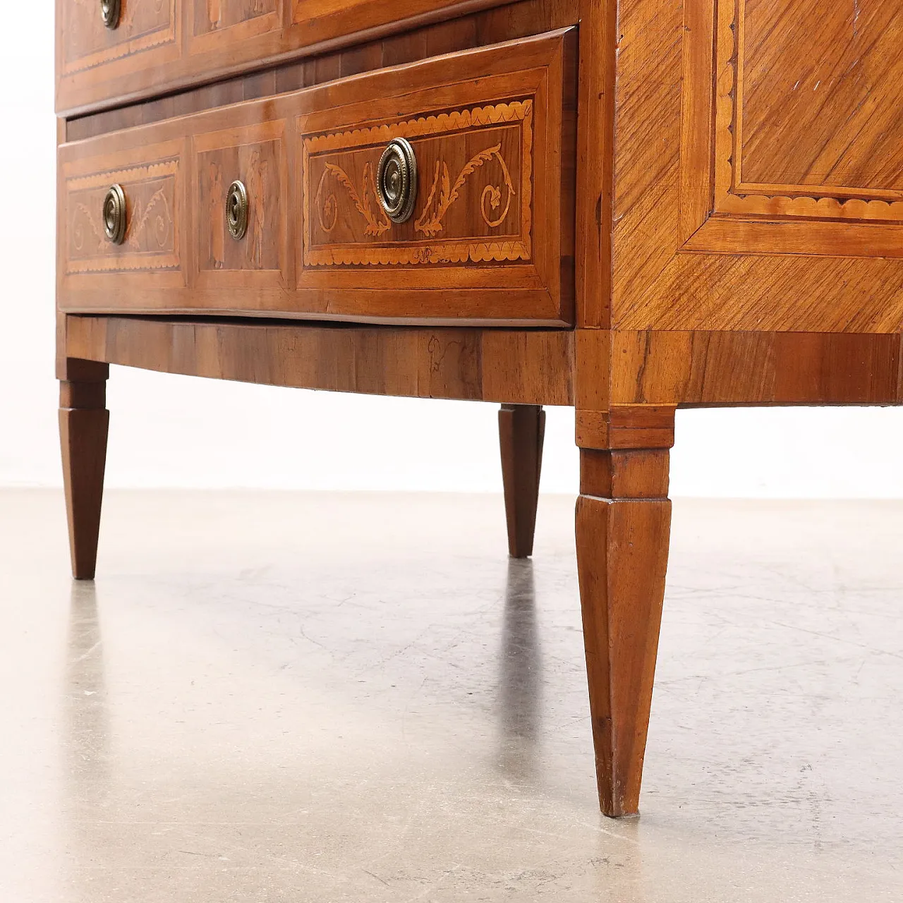 Pair of Neoclassic chest of  drawers with inlay wood, 18th century 9