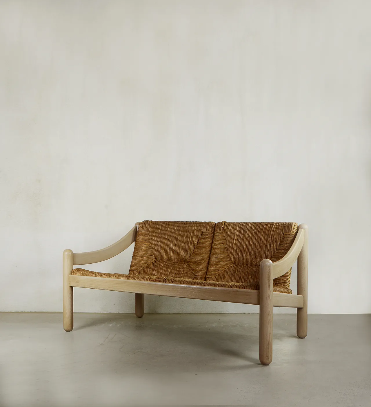 930 Carimate sofa by Vico Magistretti for Cassina, 1960s 2