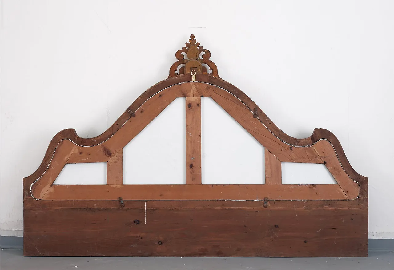 Gilded headboard with Louis XIV style central decoration, 1950s 4