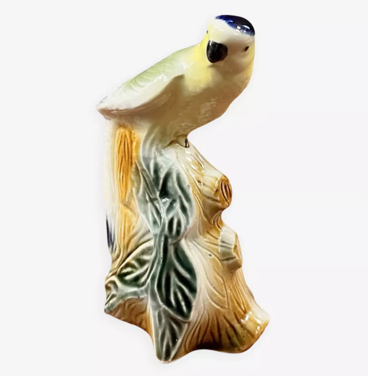 Ceramic figurine depicting a parrot, 1980s 1