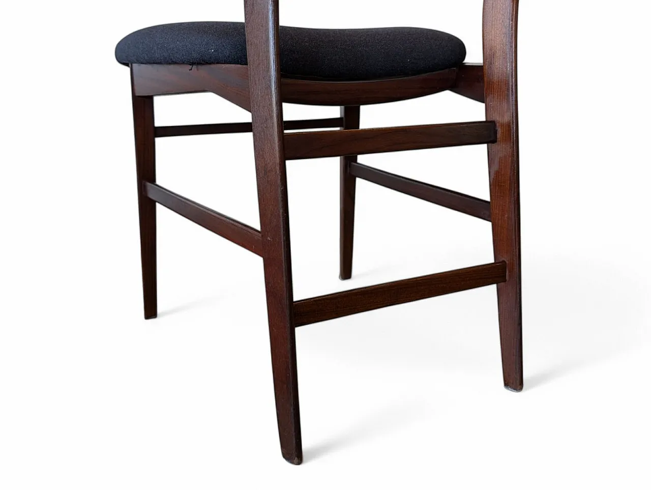 6 Dining chairs attributed to Edmondo Palutari for Dassi, 1960s 7