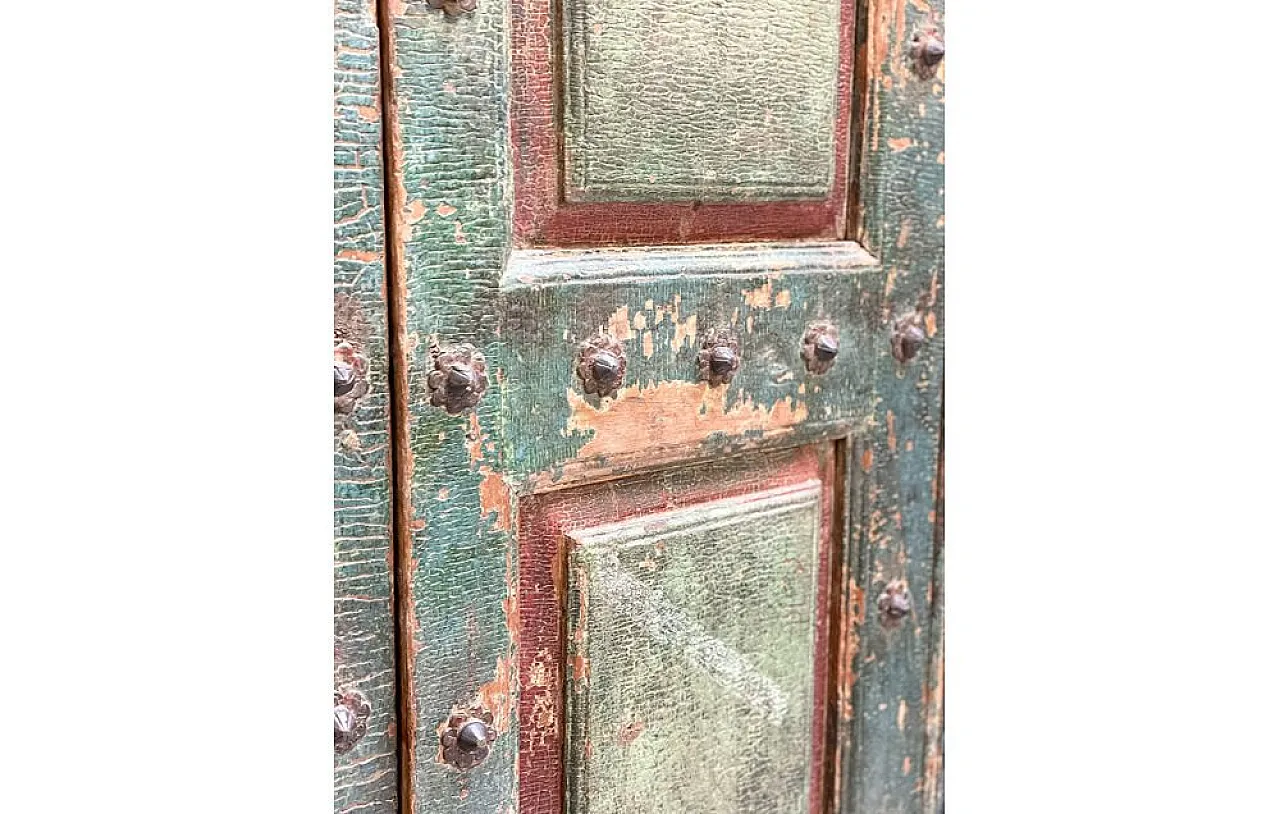 Indian teakwood wardrobe with columns and temple doors, 20th century 15