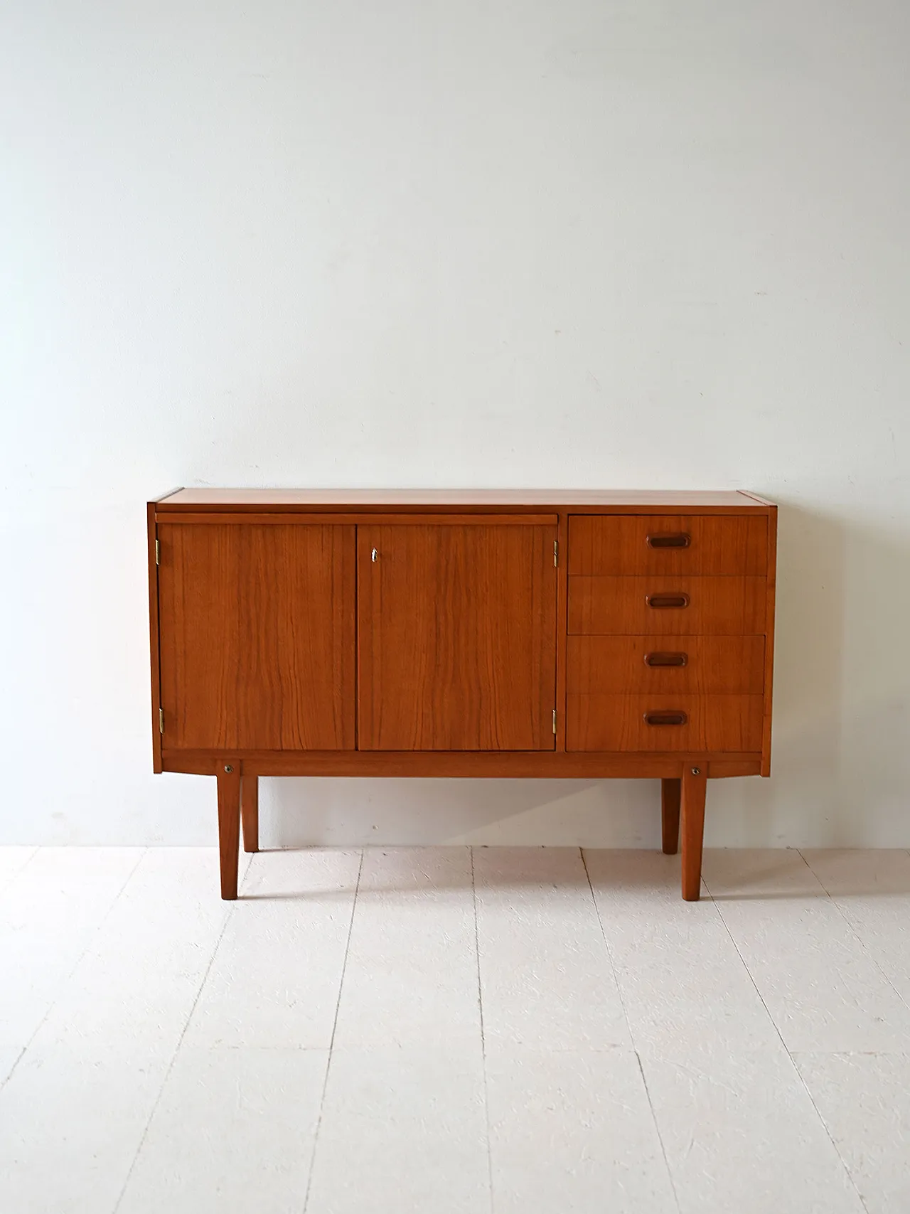 Sideboard with removable plane, 60s 2