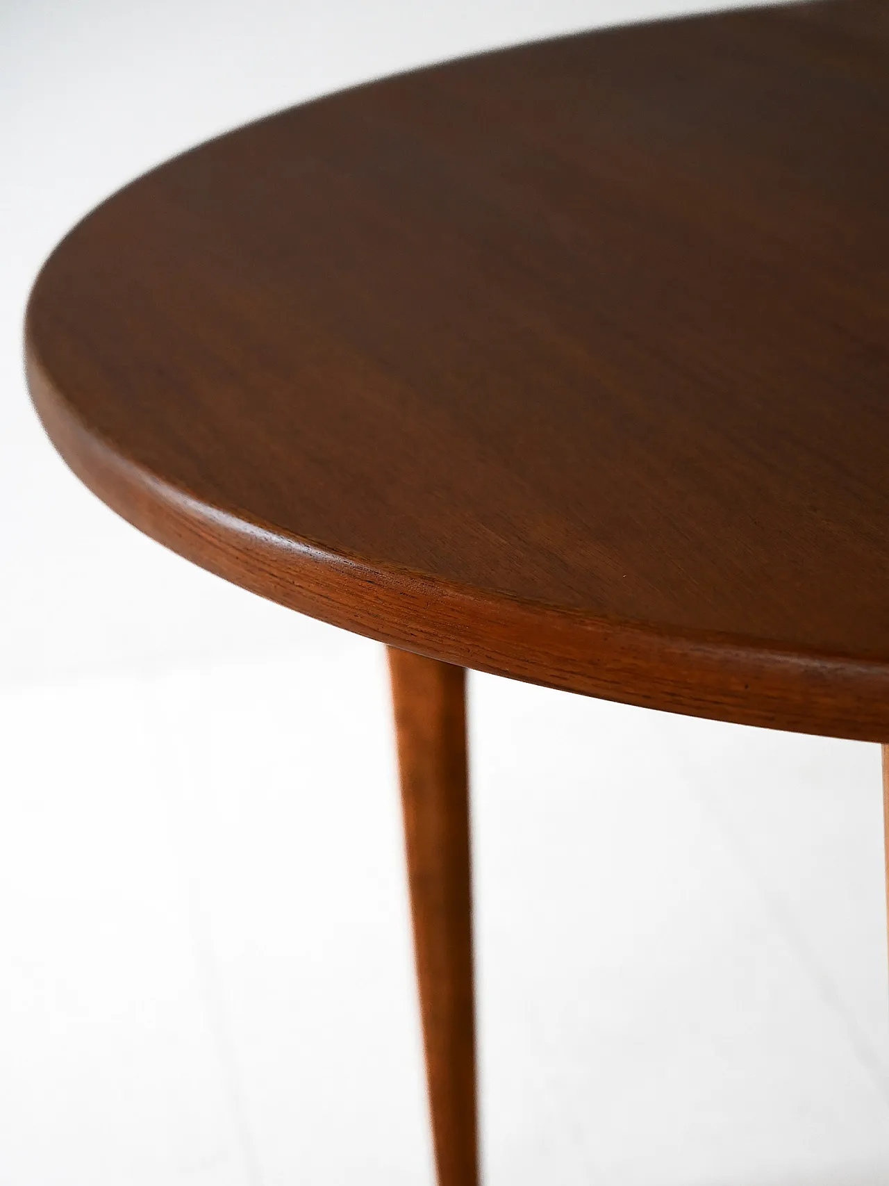 Extendable table by K.E.Ekselius, 60s 9