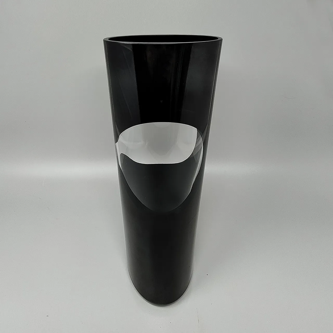 Vaso nero Space Age di Linea Glass. anni '70 3