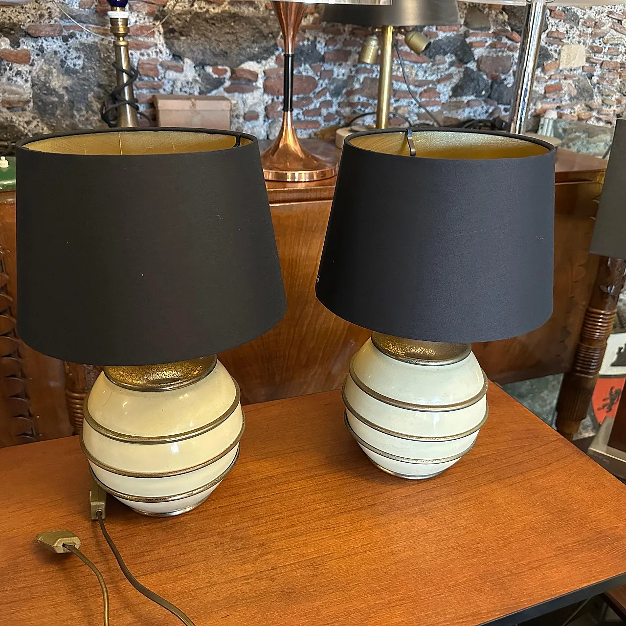 Pair of brass and ivory lacquered metal lamps, 1970s 4