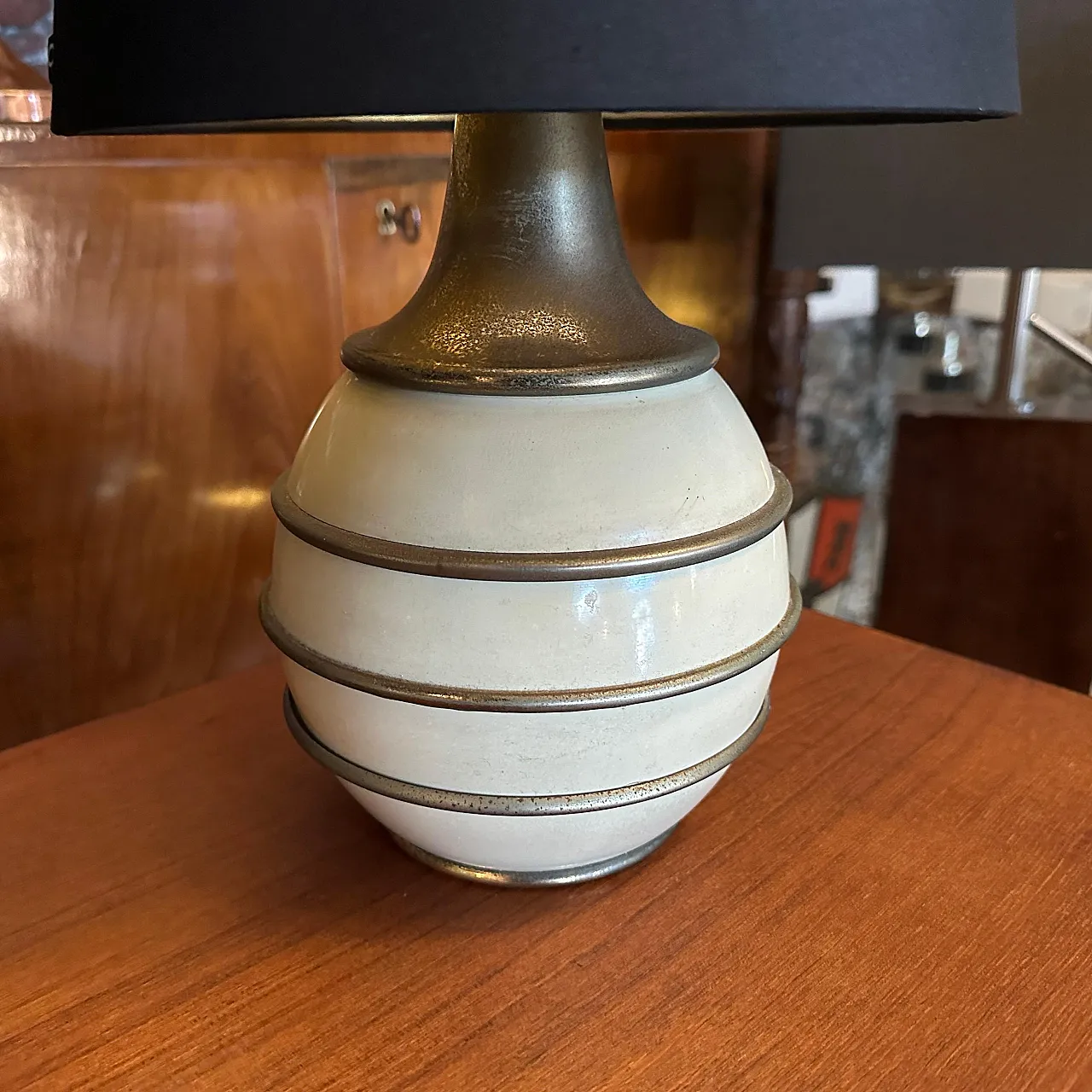 Pair of brass and ivory lacquered metal lamps, 1970s 5