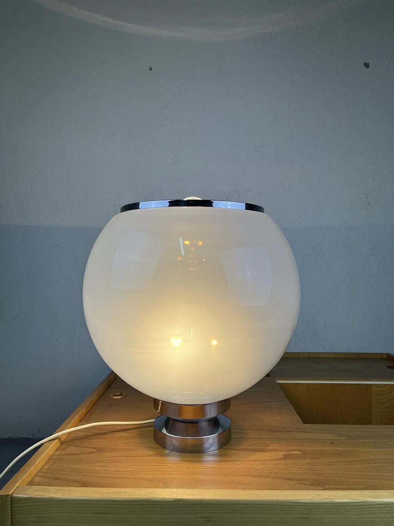 Table lamp in steel and Murano shaded glass, 1970s 4