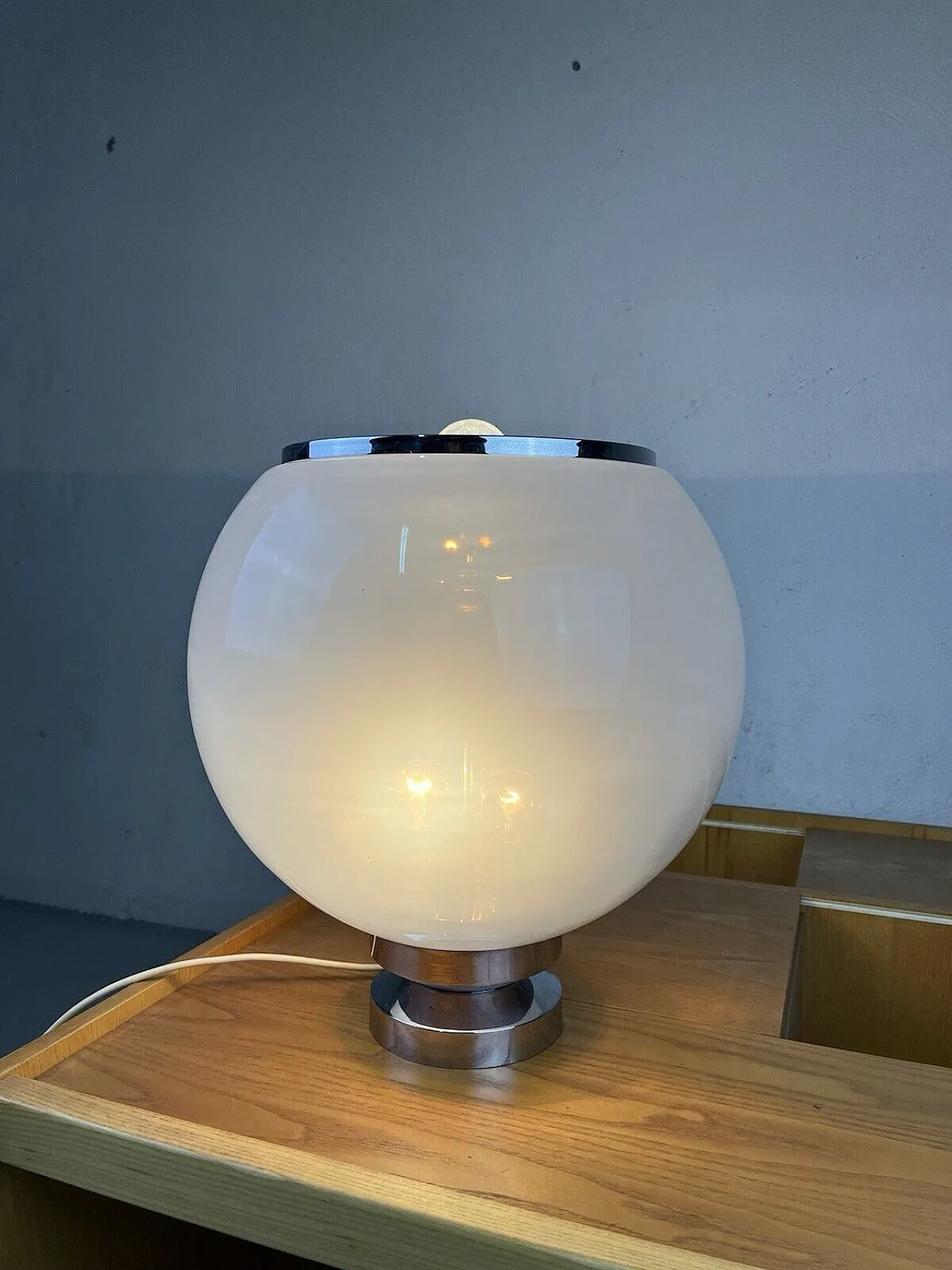 Table lamp in steel and Murano shaded glass, 1970s 5