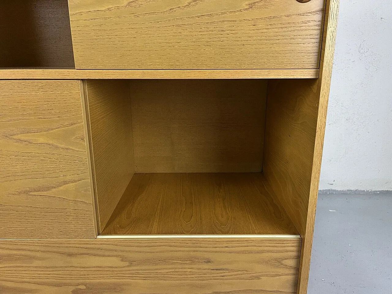 Wooden bookcase, 1970s 14