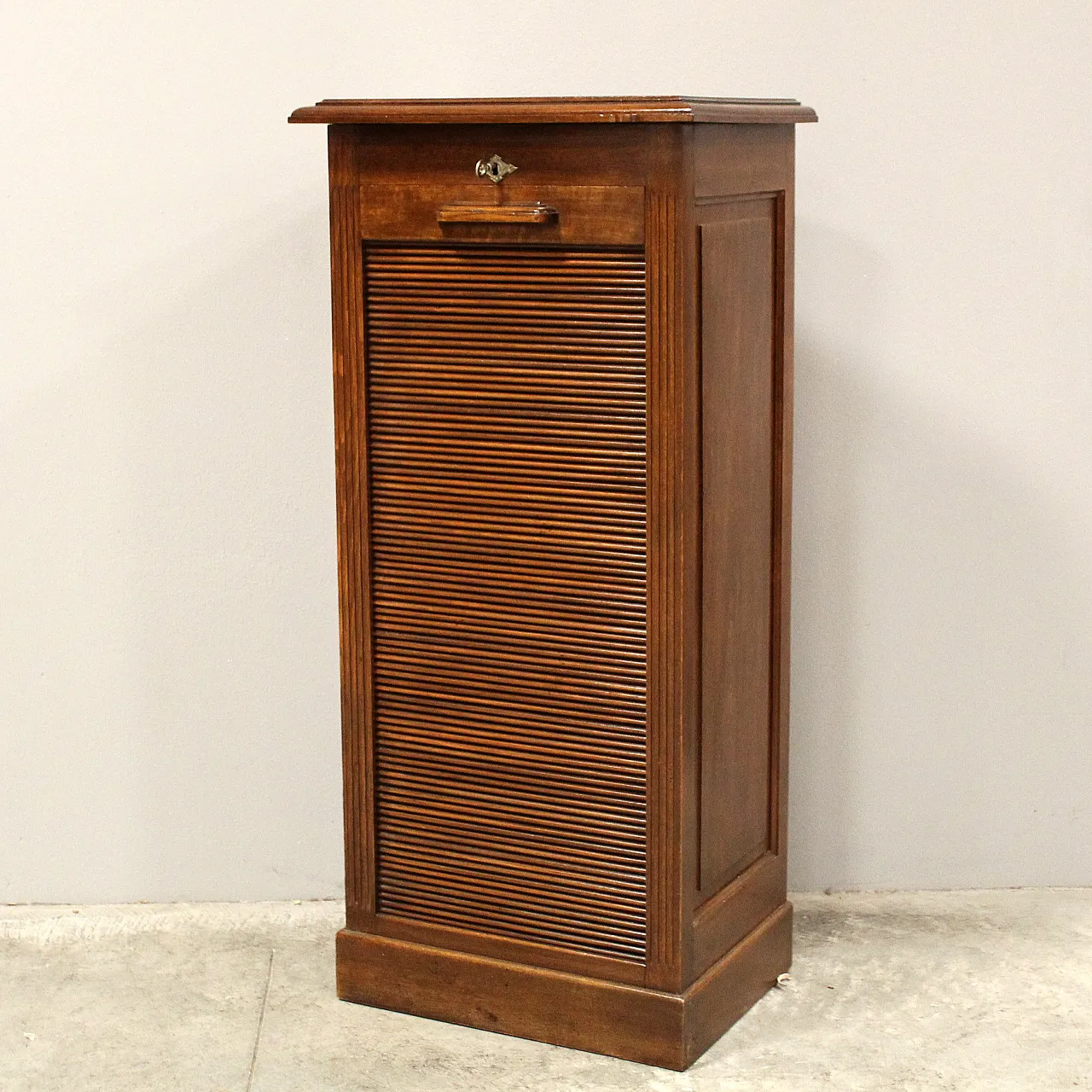 Classifier Serranda Archive Detaire in mahogany, early 20th century 2