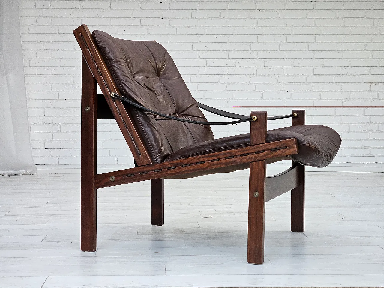 Norwegian chair by Torbjørn Afdal, "Hunter" leather, 70s 1