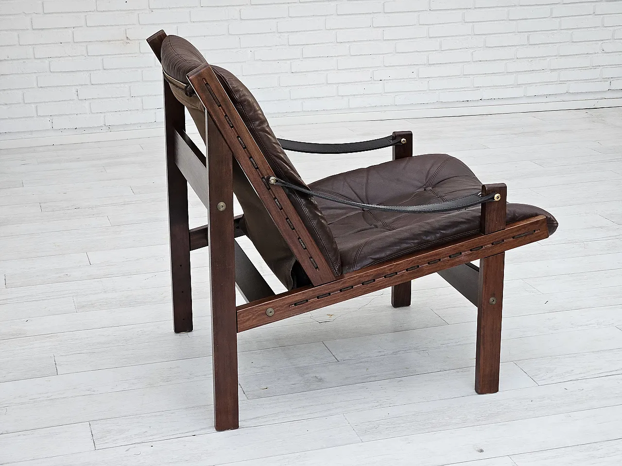 Norwegian chair by Torbjørn Afdal, "Hunter" leather, 70s 10