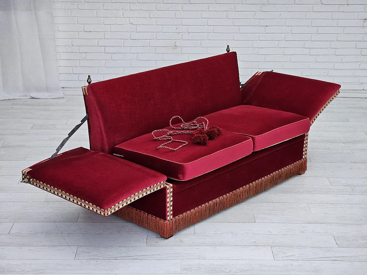 Danish "Spanish" sofa velour, 1970s, 8