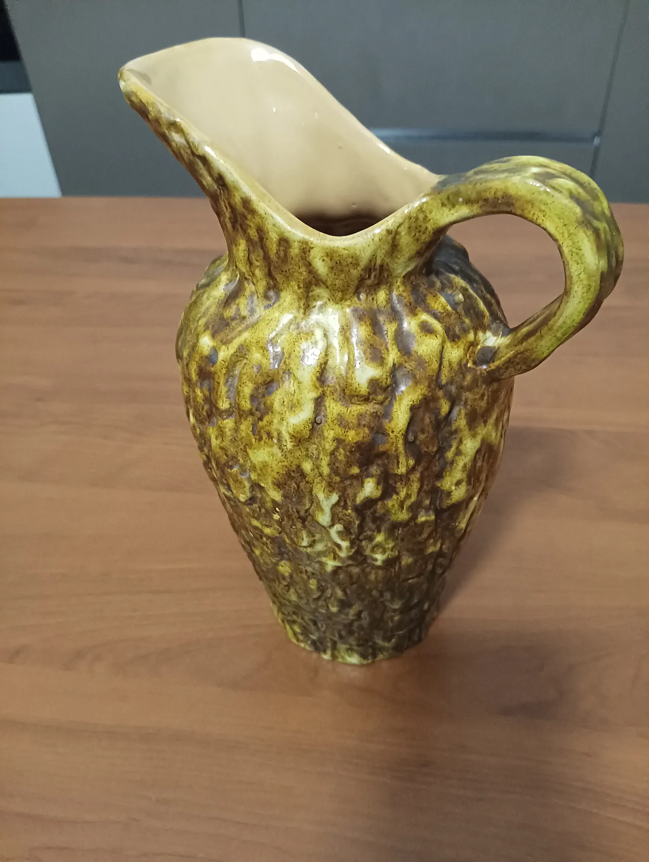 Volpi Deruta brocca vase, 40s 3