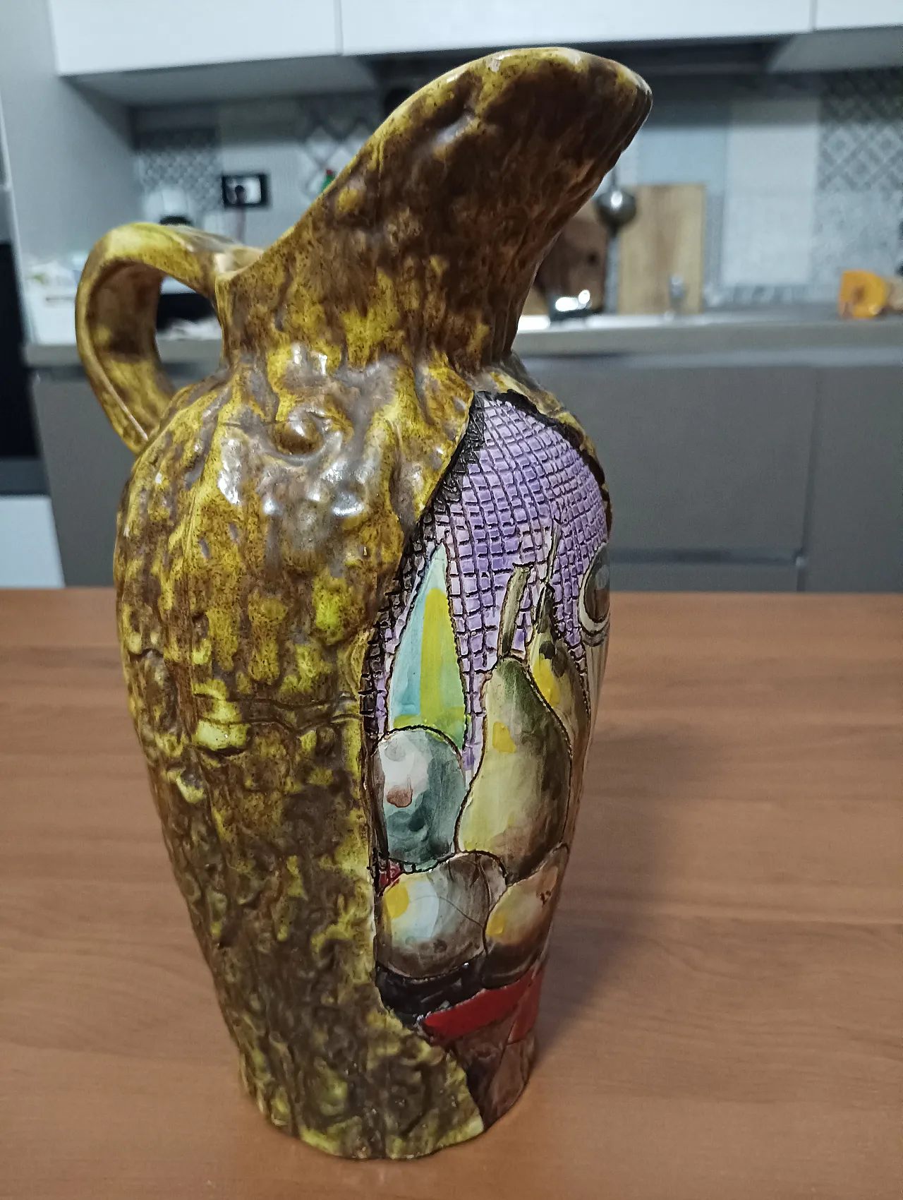 Volpi Deruta brocca vase, 40s 6