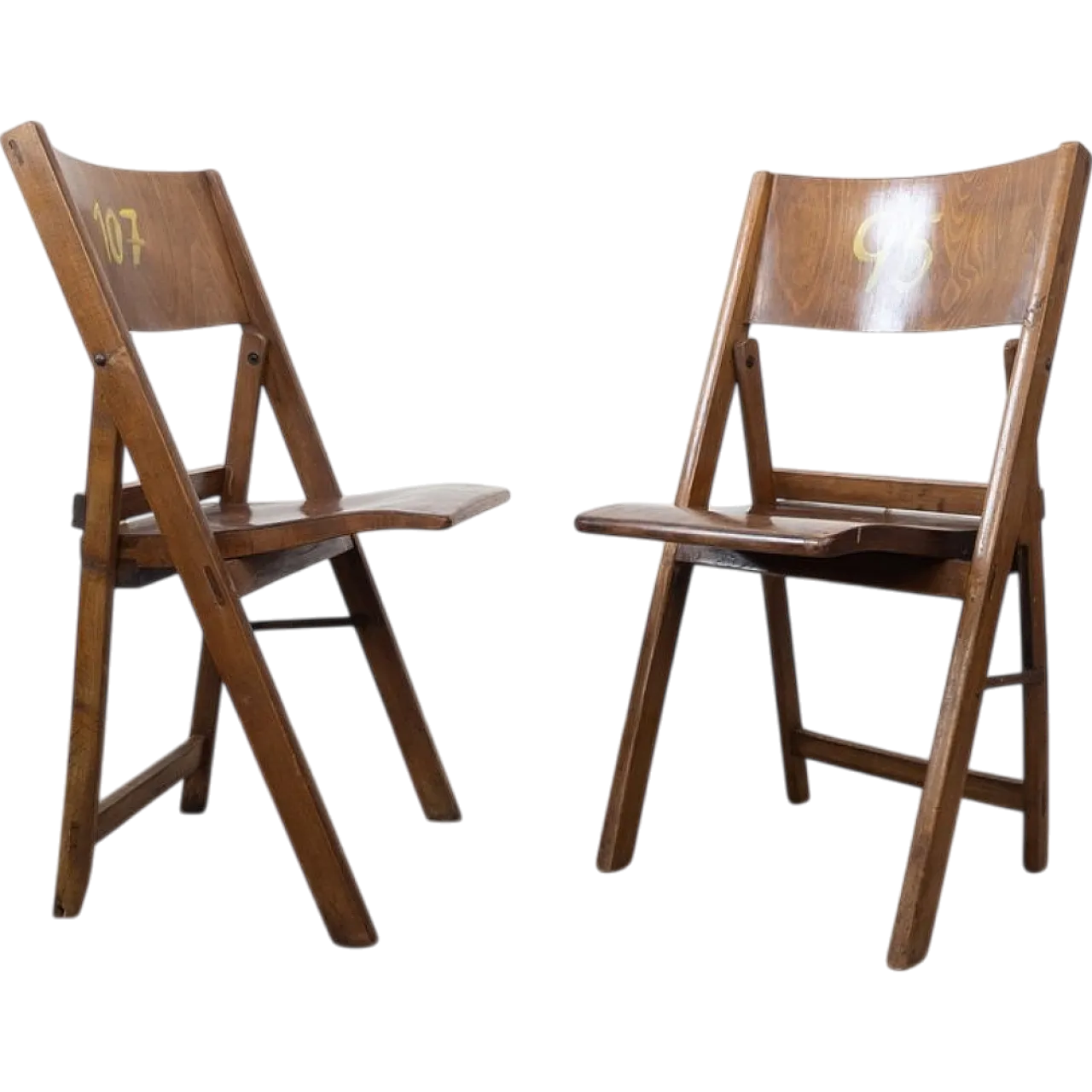 Pair of folding chairs by Thonet, 1930s 17