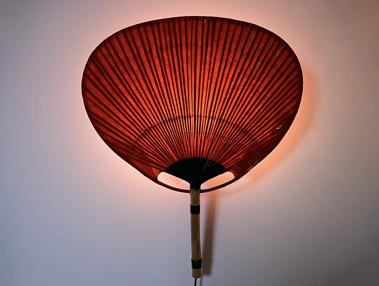 Coppia di lampade a parete "Uchiwa" di Ingo Maurer per M Design, anni '70 6