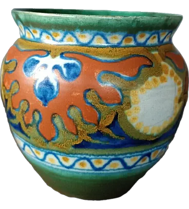 Ceramic vase, early 20th century