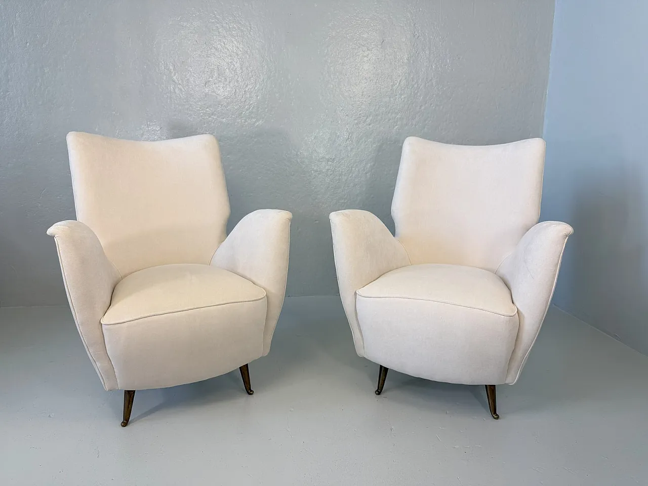 Swan Bedroom Armchairs from ISA Bergamo, 1950s, Set of 2 2